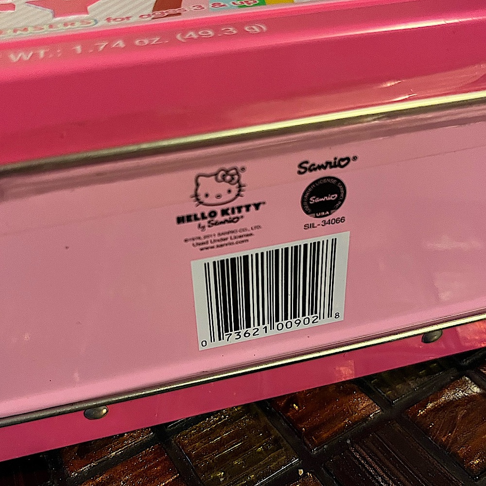 2011 Hello Kitty Pez Dispenser Set - Picture 3 of 5